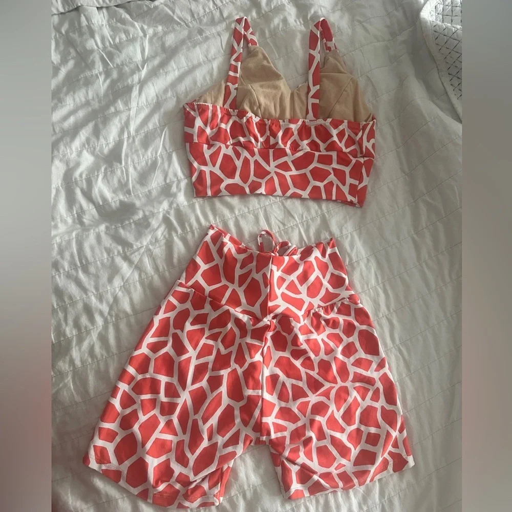 Coral and White Patterned Crop Top and Shorts Set - Picture 2 of 5